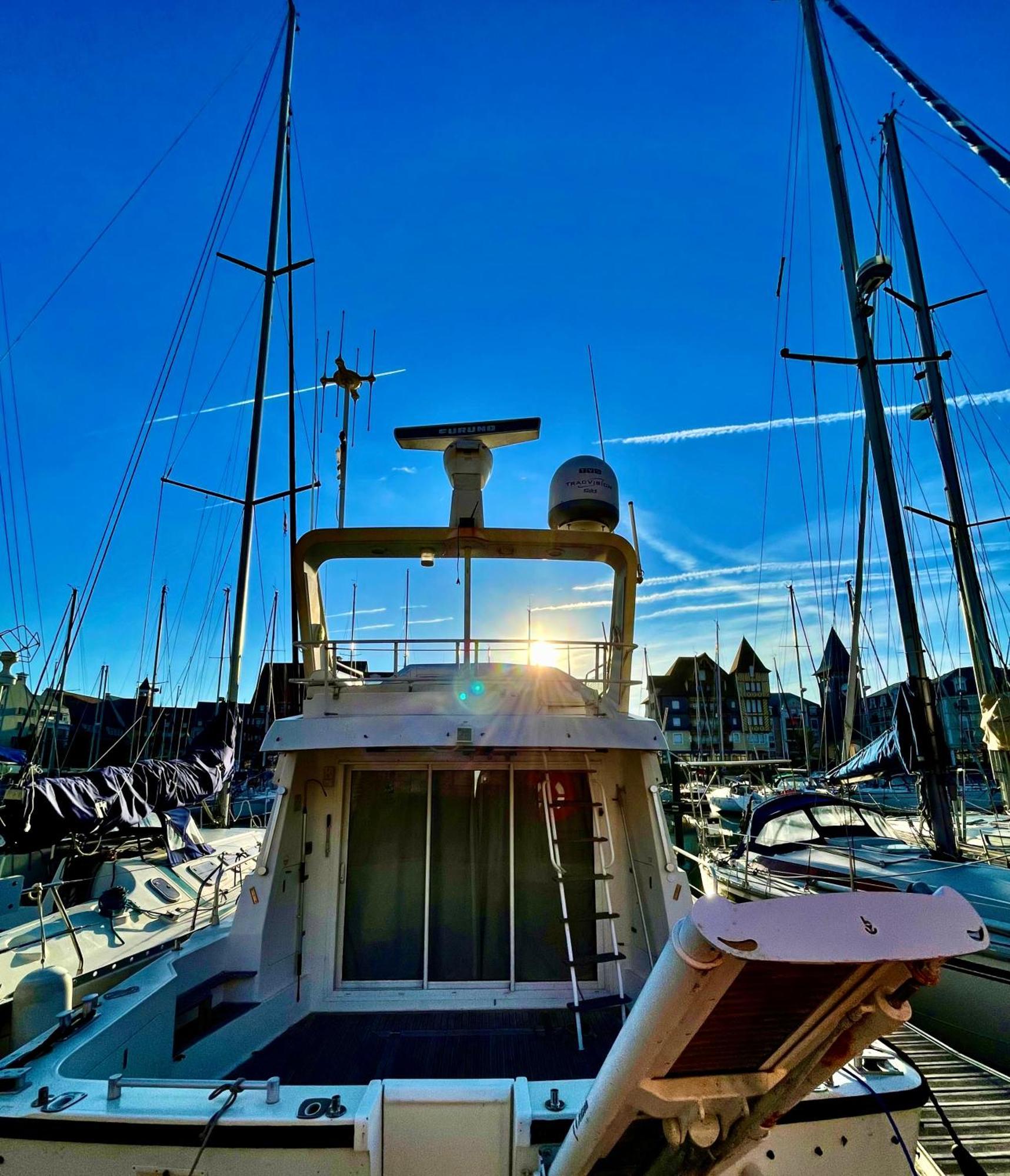 Yacht Deauville Eksteriør billede